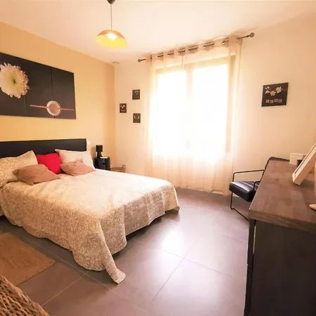 Me Kasa 度假居 阿格德